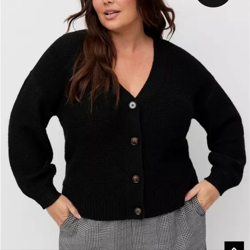 torrid Black Button-Front Knit Cardigan - Picture 4 of 7